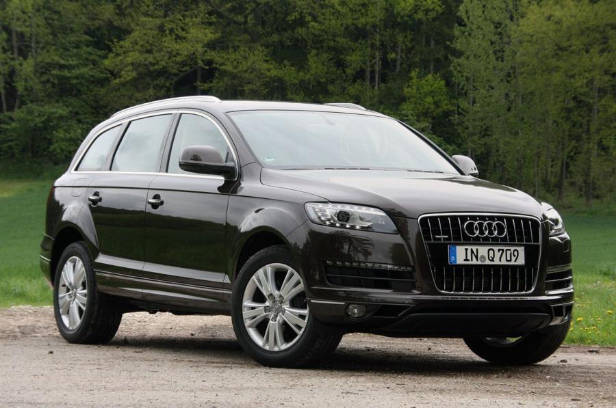 Audi Q7 3.0T Quattro (4L) 2010 года  (фото 2 из 38)